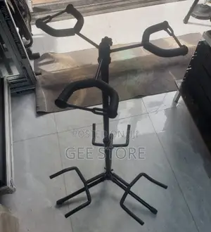 Adjustable Triple Guitar Stand