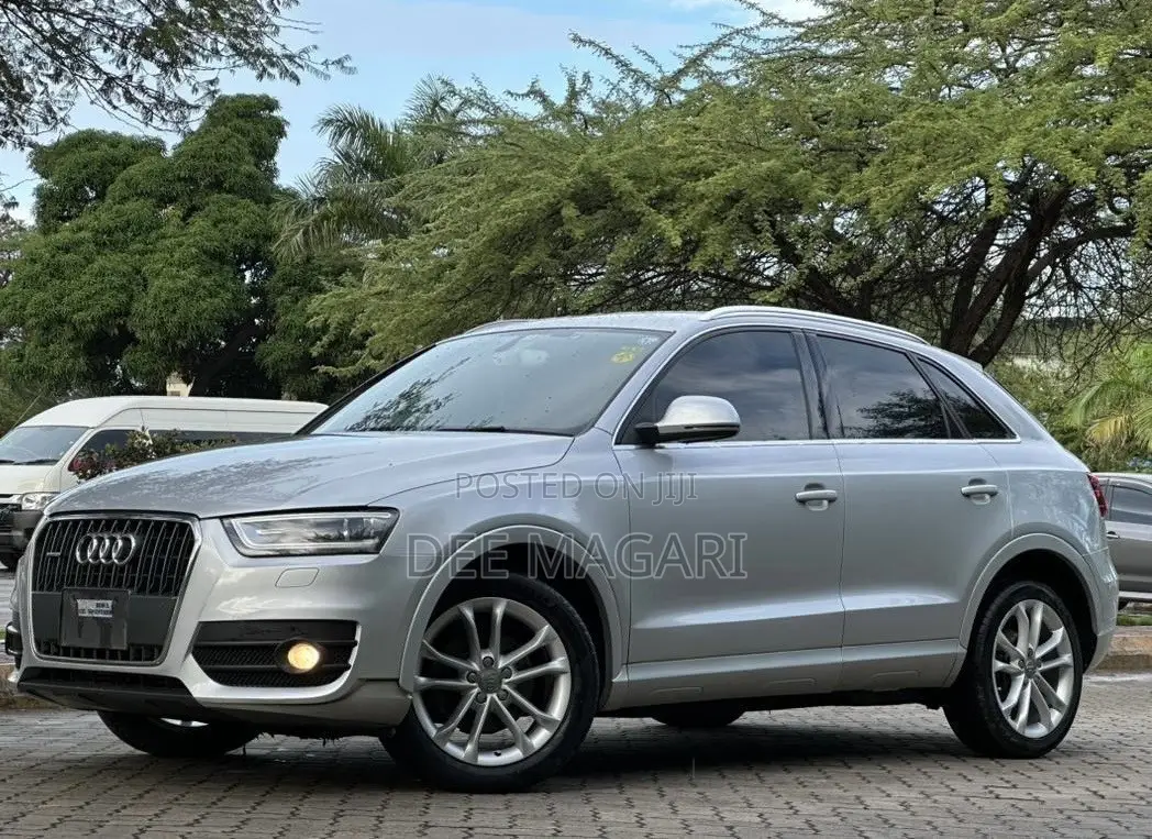 Audi Q3 2014 Silver
