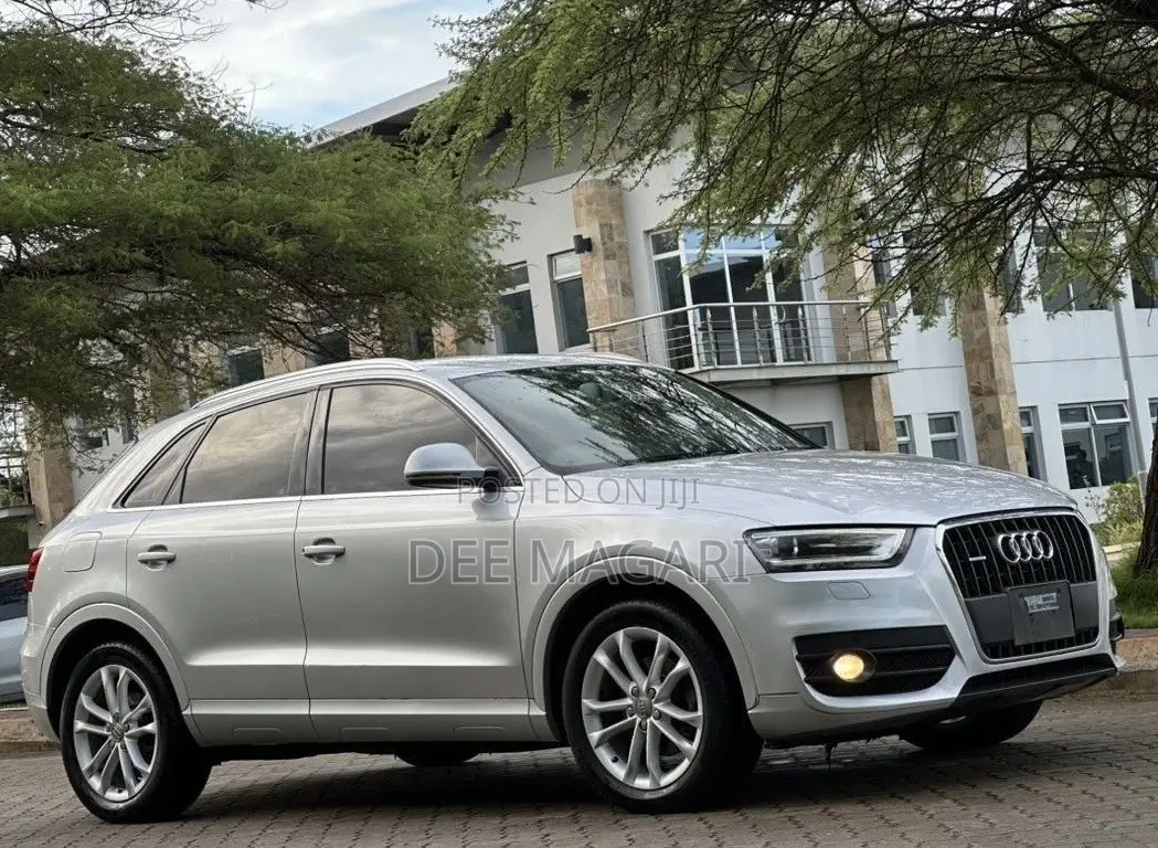 Audi Q3 2014 Silver