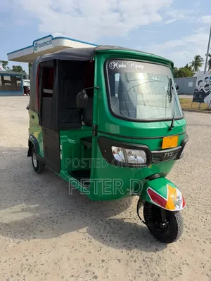 TVS King Deluxe Plus iTouch Start 2026 Green