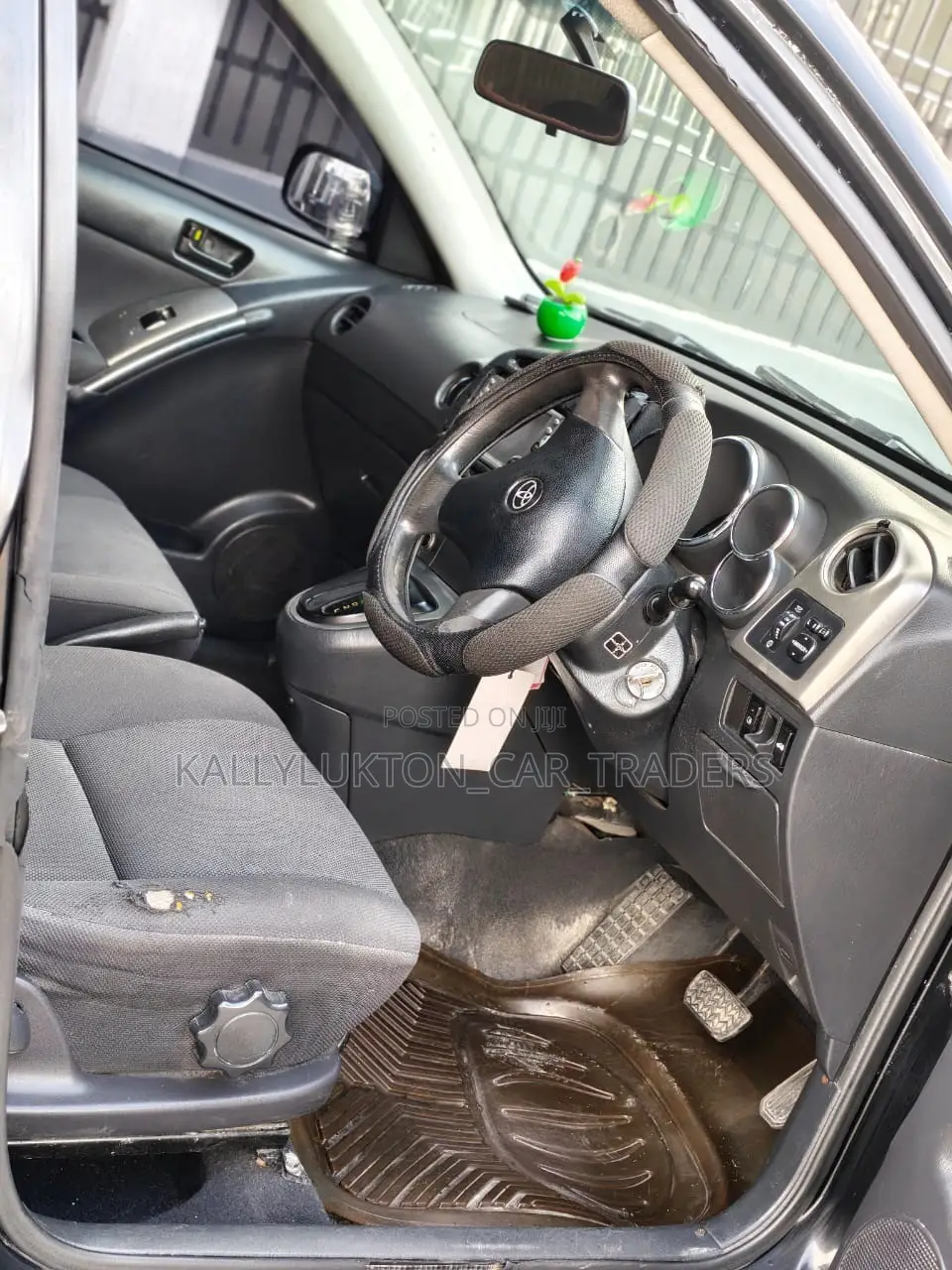 Toyota Voltz 2006 Black