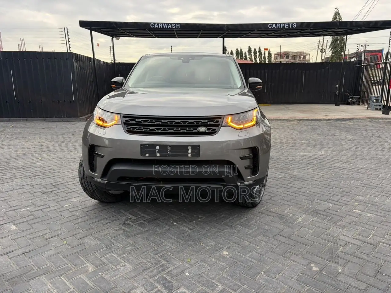 Land Rover Discovery 2017 Gray