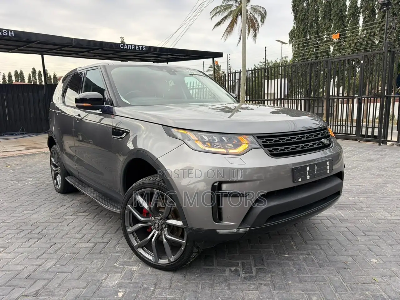 Land Rover Discovery 2017 Gray