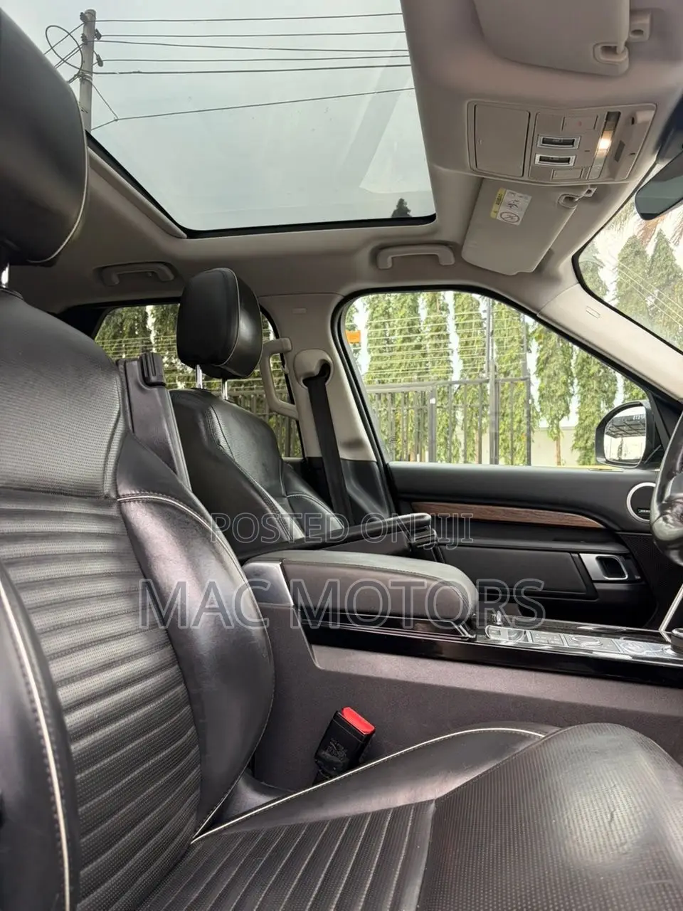 Land Rover Discovery 2017 Gray