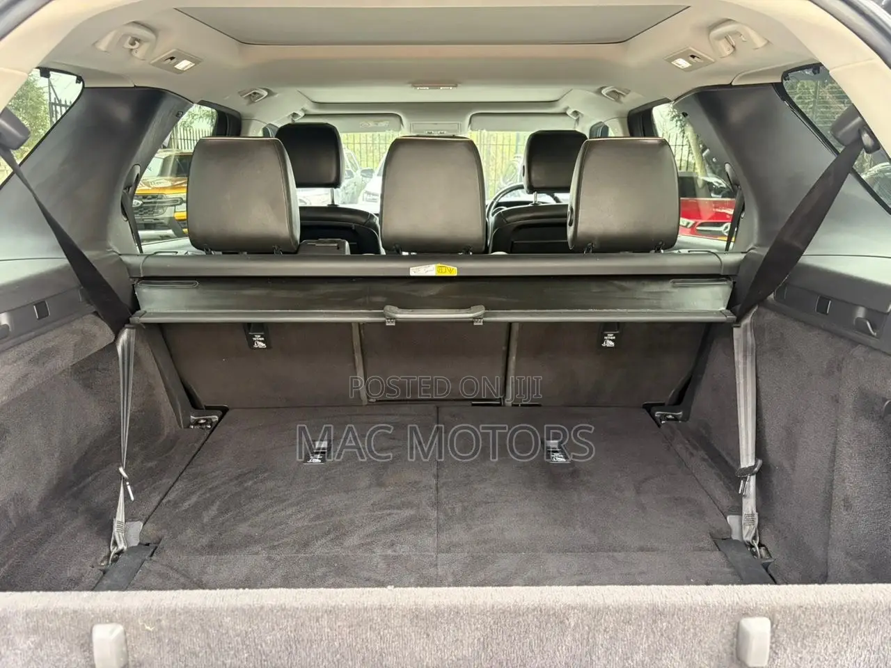Land Rover Discovery 2017 Gray