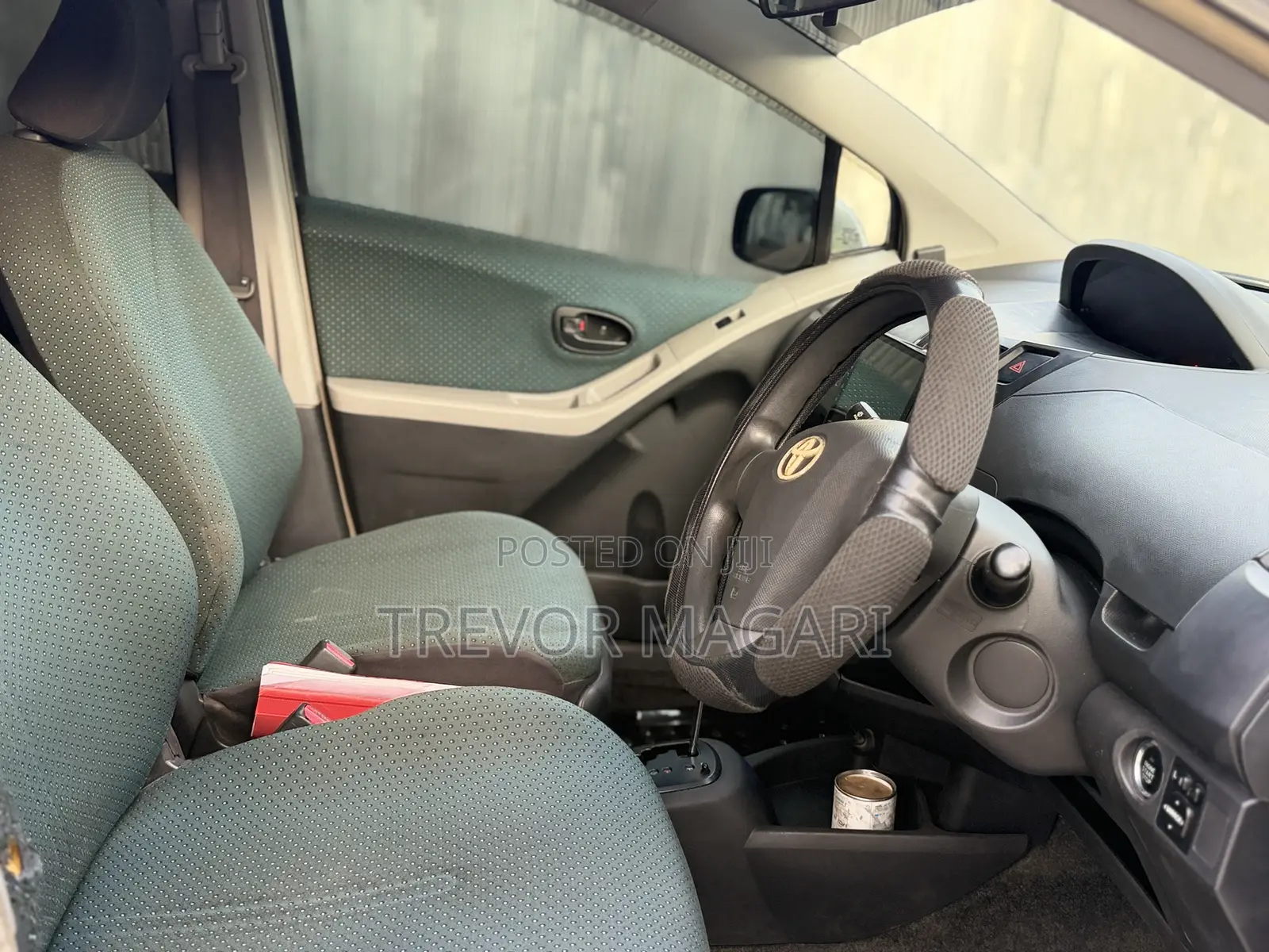 Toyota Vitz 2006 Gray