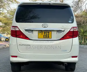 Toyota Alphard 2.4 Petrol FWD 2009 White