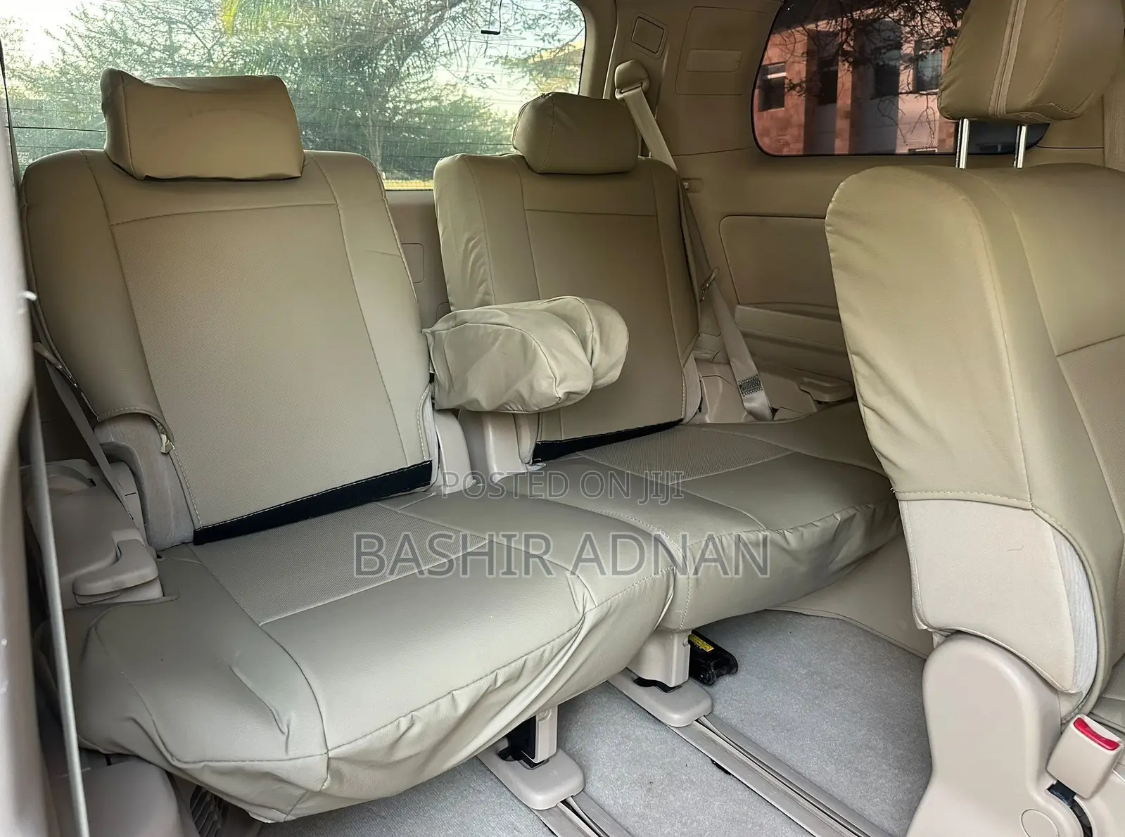 Toyota Alphard 2.4 Petrol FWD 2009 White