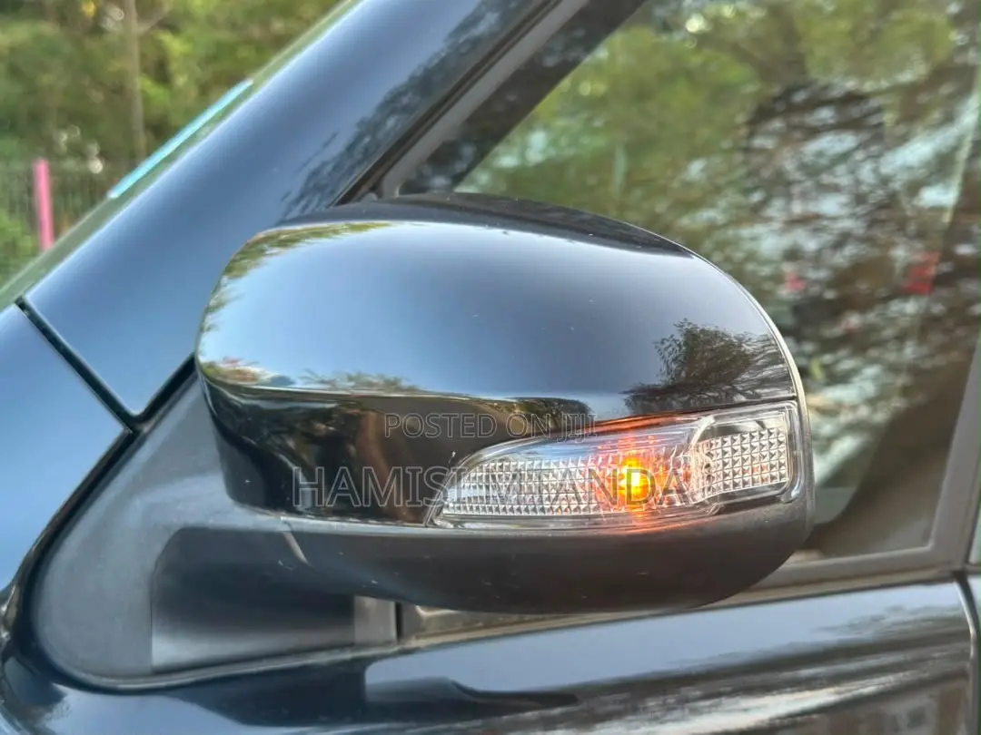Toyota Spade 1.5 2014 Black
