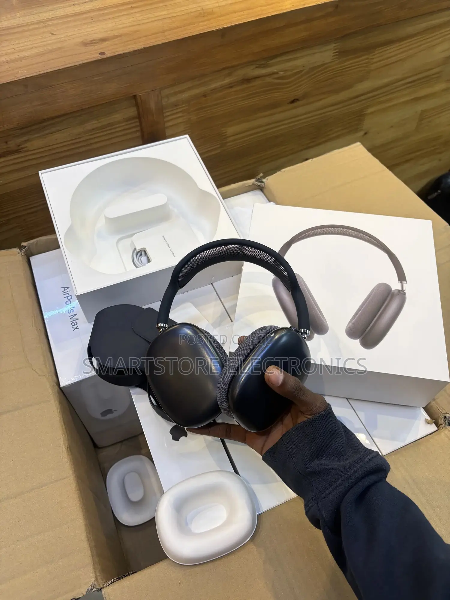 Original Apple Airpods Max