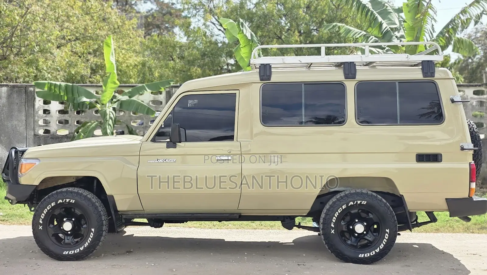 Toyota Land Cruiser 2009 Beige