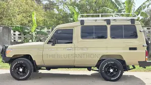 Toyota Land Cruiser 2009 Beige