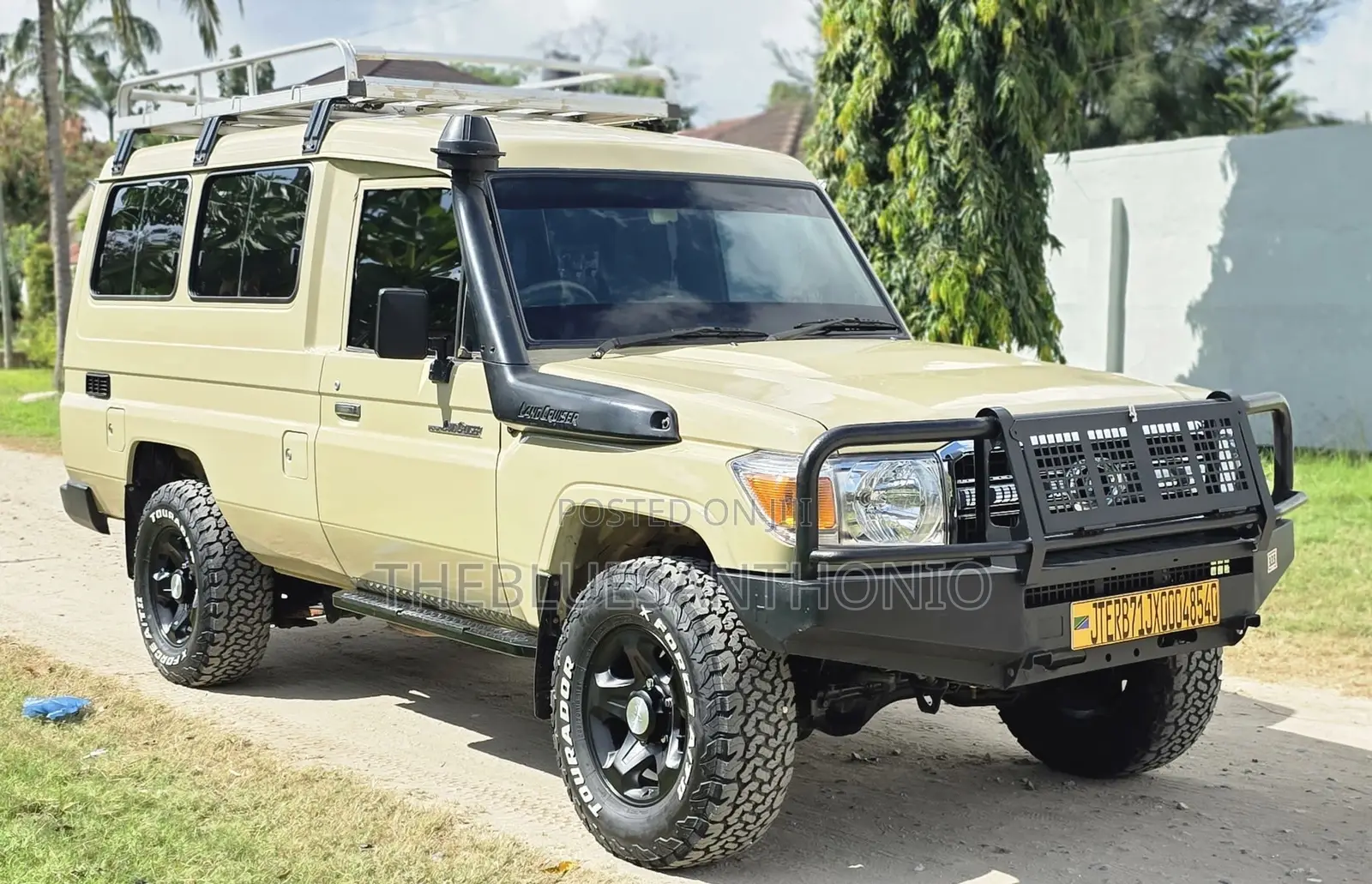 Toyota Land Cruiser 2009 Beige