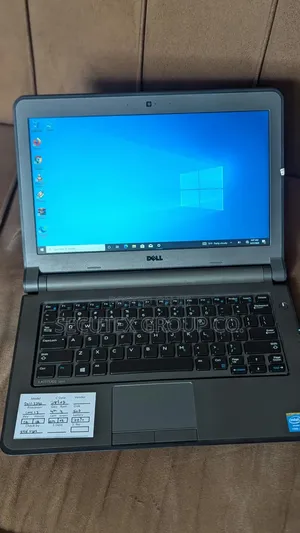 Laptop Dell Latitude 3340 4GB Intel Core i3 HDD 500GB