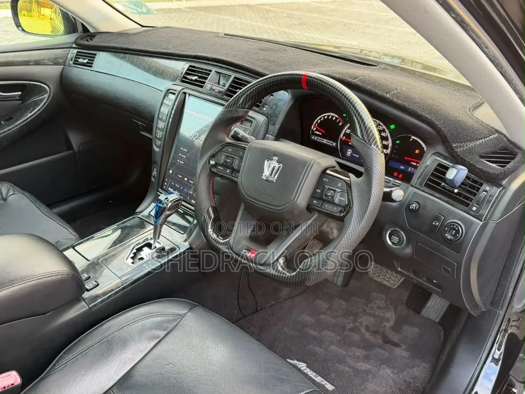 Toyota Crown 2007 Black