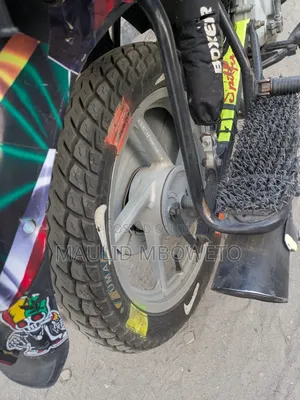 Bajaj Boxer 125 2025 Black