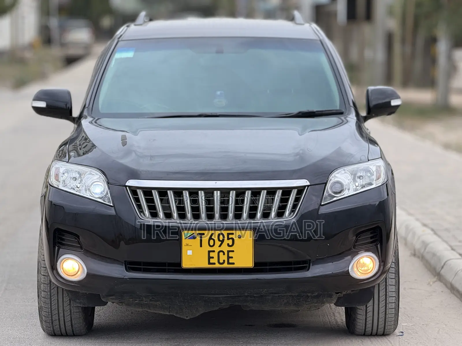 Toyota Vanguard 2010 Black