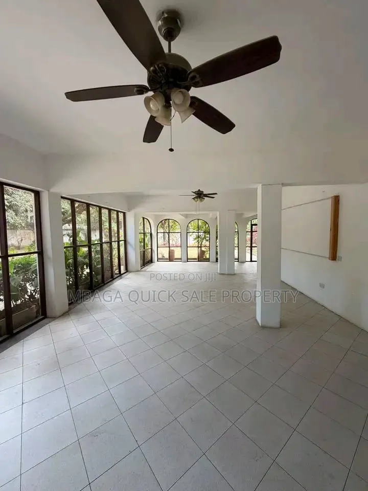 5bdrm House in Masaki for rent