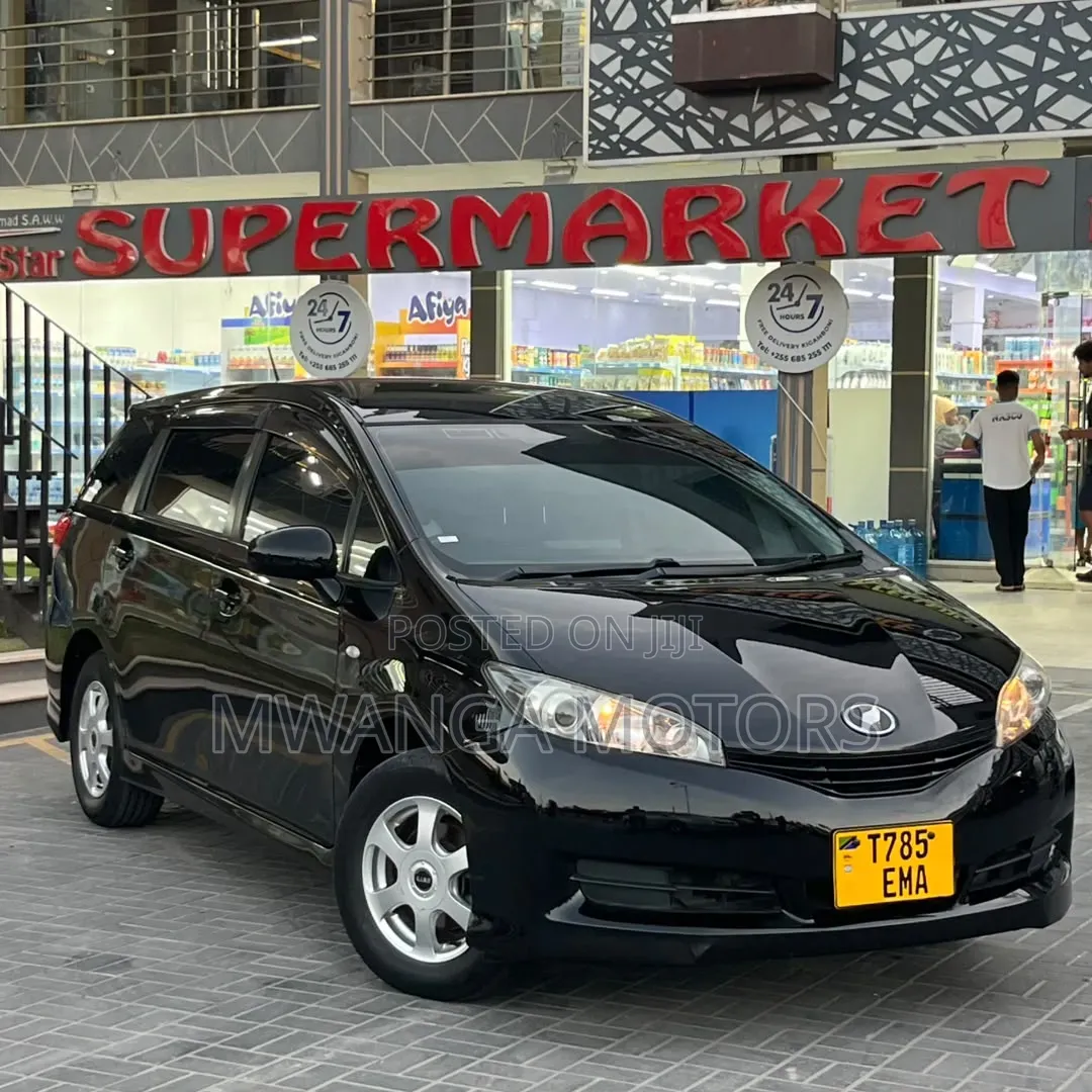 Toyota Wish 2012 Black