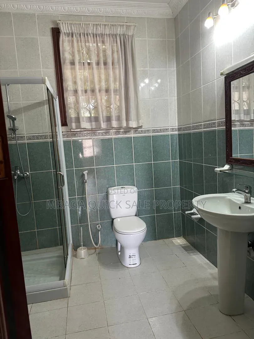 Furnished 4bdrm House in Masaki for rent