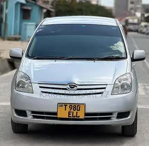 Toyota Corolla Spacio 2004 Silver