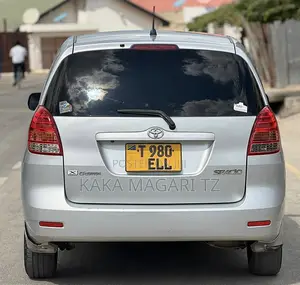 Toyota Corolla Spacio 2004 Silver