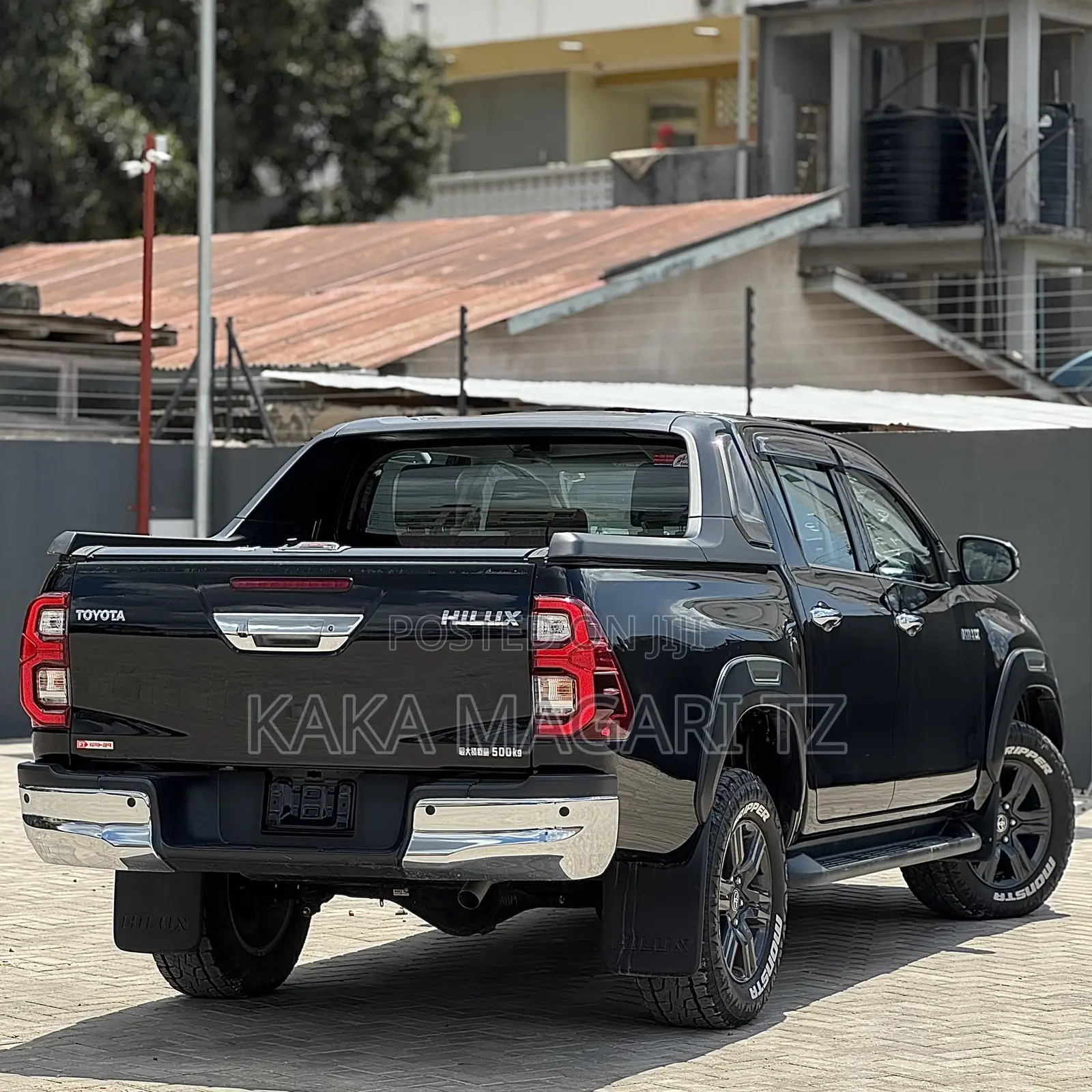 Toyota Hilux 2020 Black