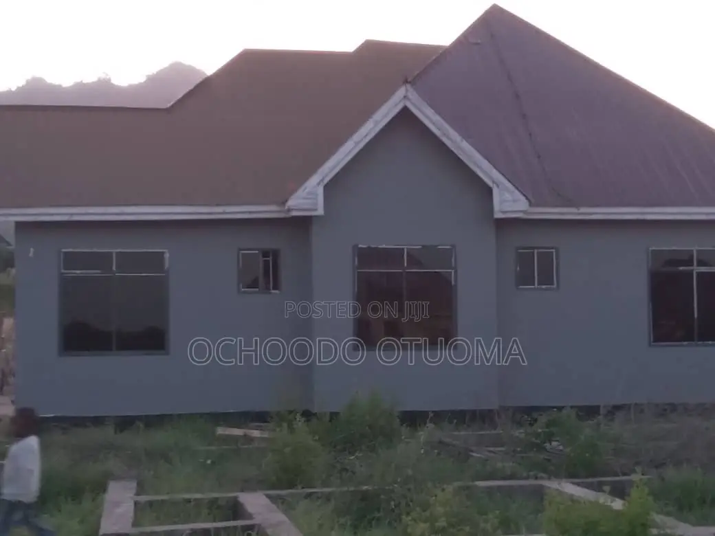 3bdrm Room & Parlour in Mkundi for rent
