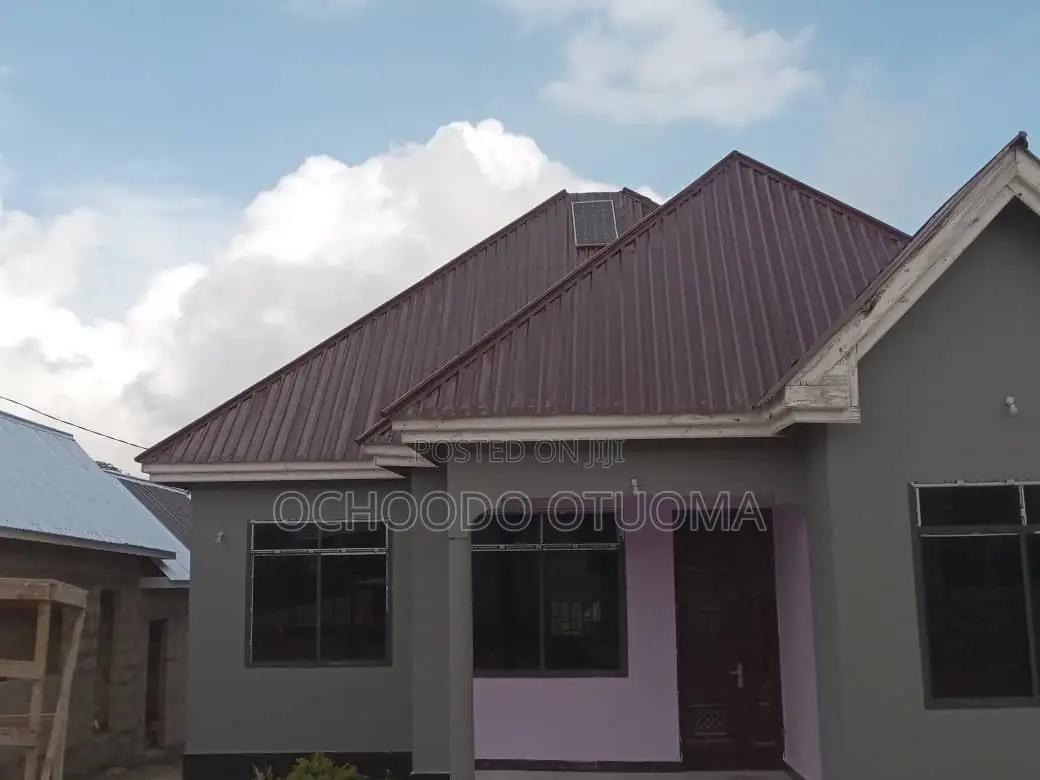 3bdrm Room & Parlour in Mkundi for rent