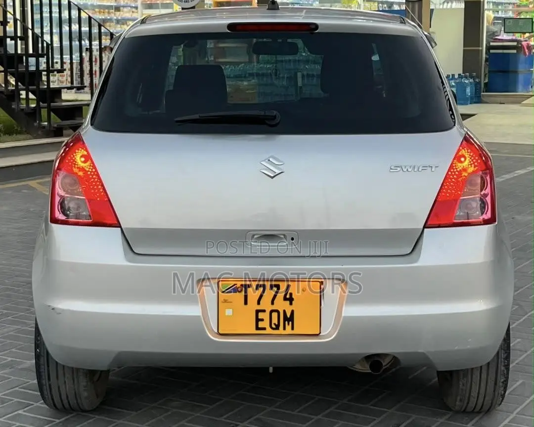 Suzuki Swift 2009 Silver