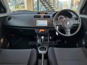 Suzuki Swift 2009 Silver