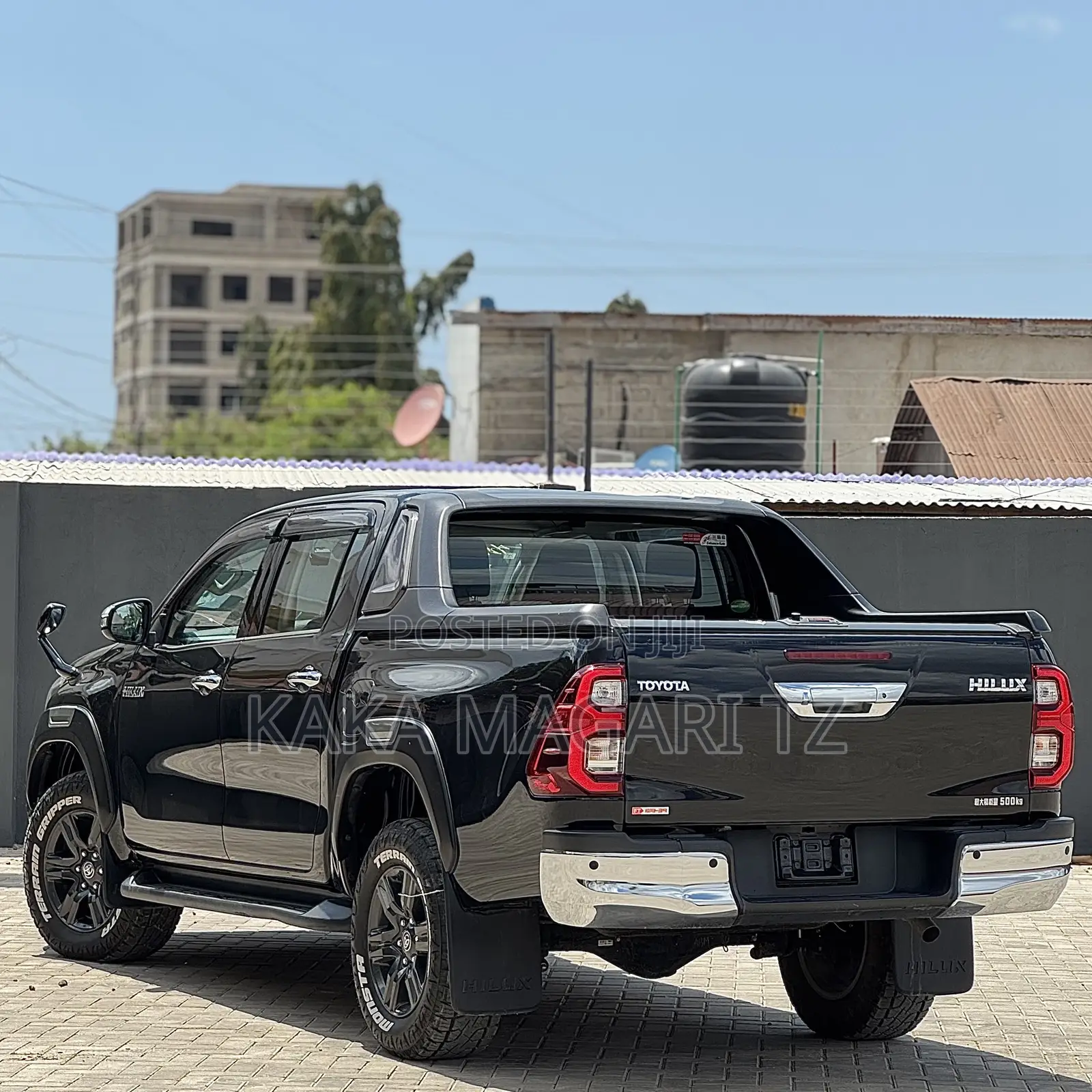 Toyota Hilux 2020 Black