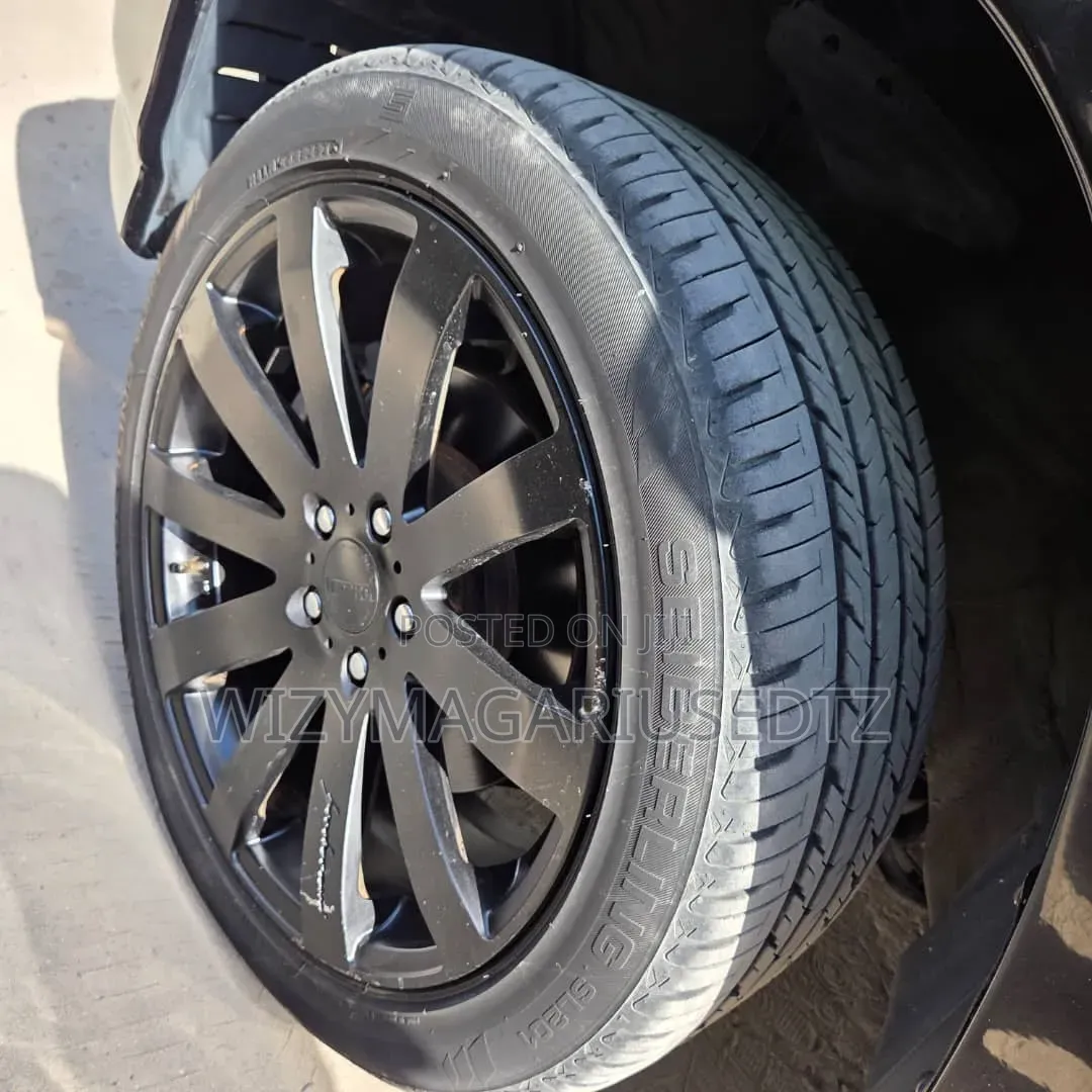 Toyota Harrier 2009 Black