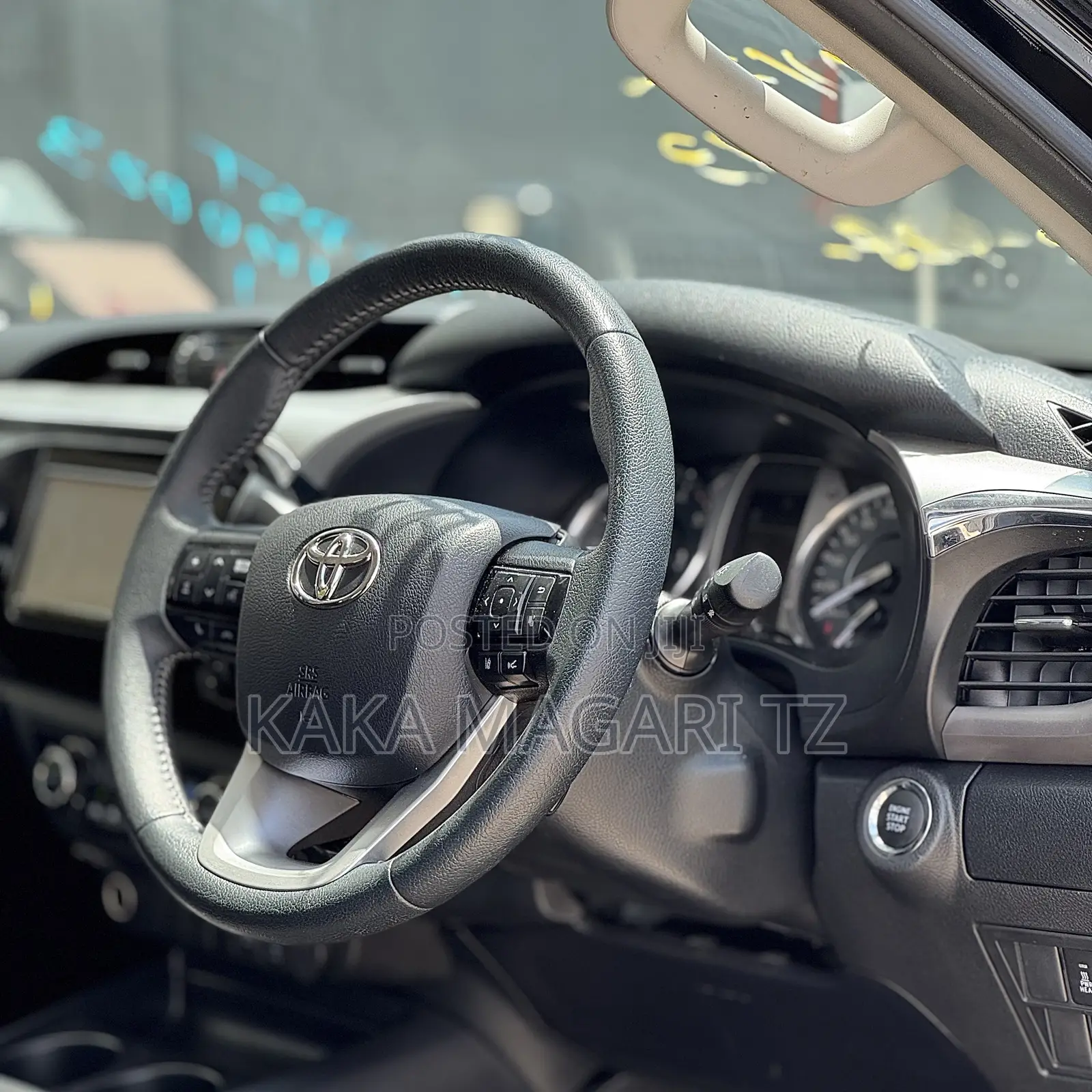 Toyota Hilux 2020 Black