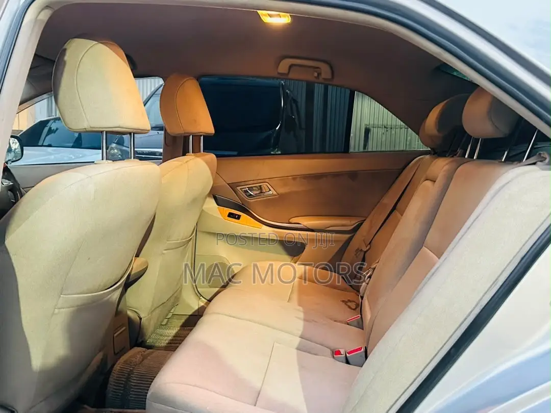 Toyota Premio 1.8 FWD 2008 Silver