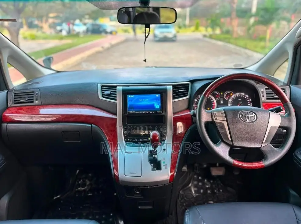 Toyota Vellfire 2009 Black