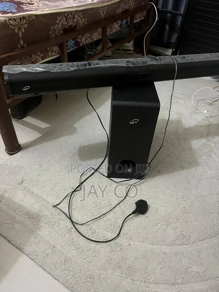 Izac 3
Sound Bar