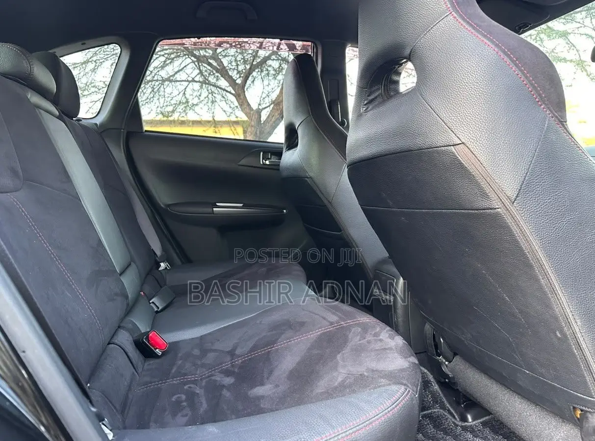 Subaru Impreza 1.5 2011 Black