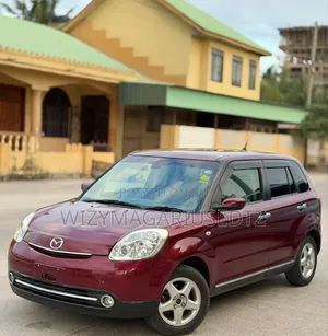 Mazda Verisa 2009 Maroon
