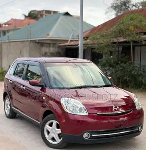 Mazda Verisa 2009 Maroon