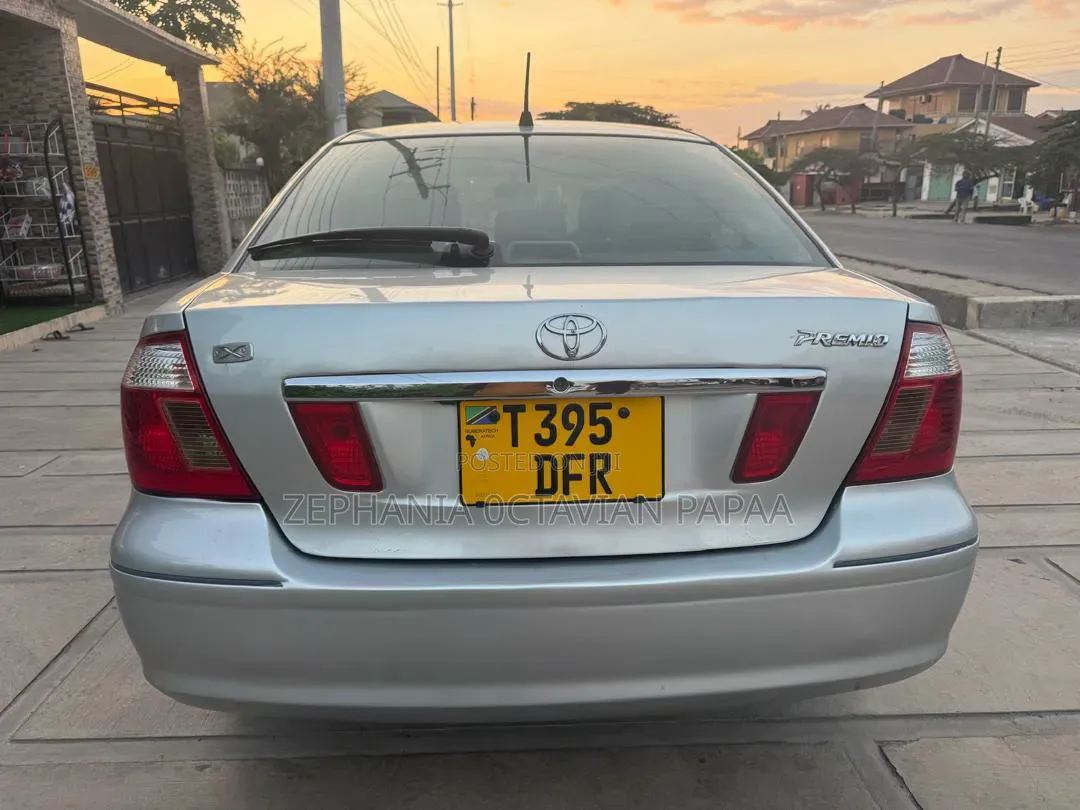 Toyota Premio 2003 Silver