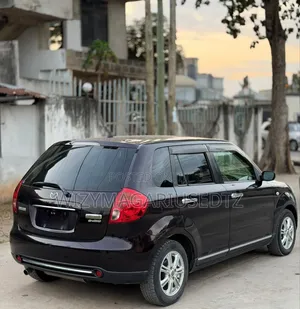 Mazda Verisa 2008 Brown