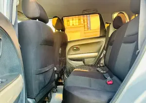 Toyota IST 2004 Pearl