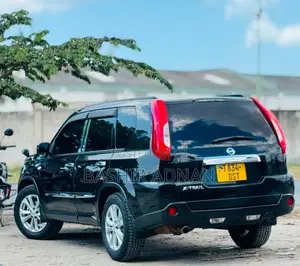 Nissan X-Trail 2010 Matt Black