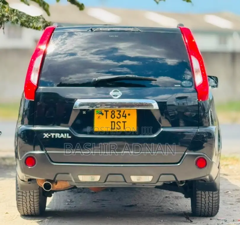 Nissan X-Trail 2010 Matt Black