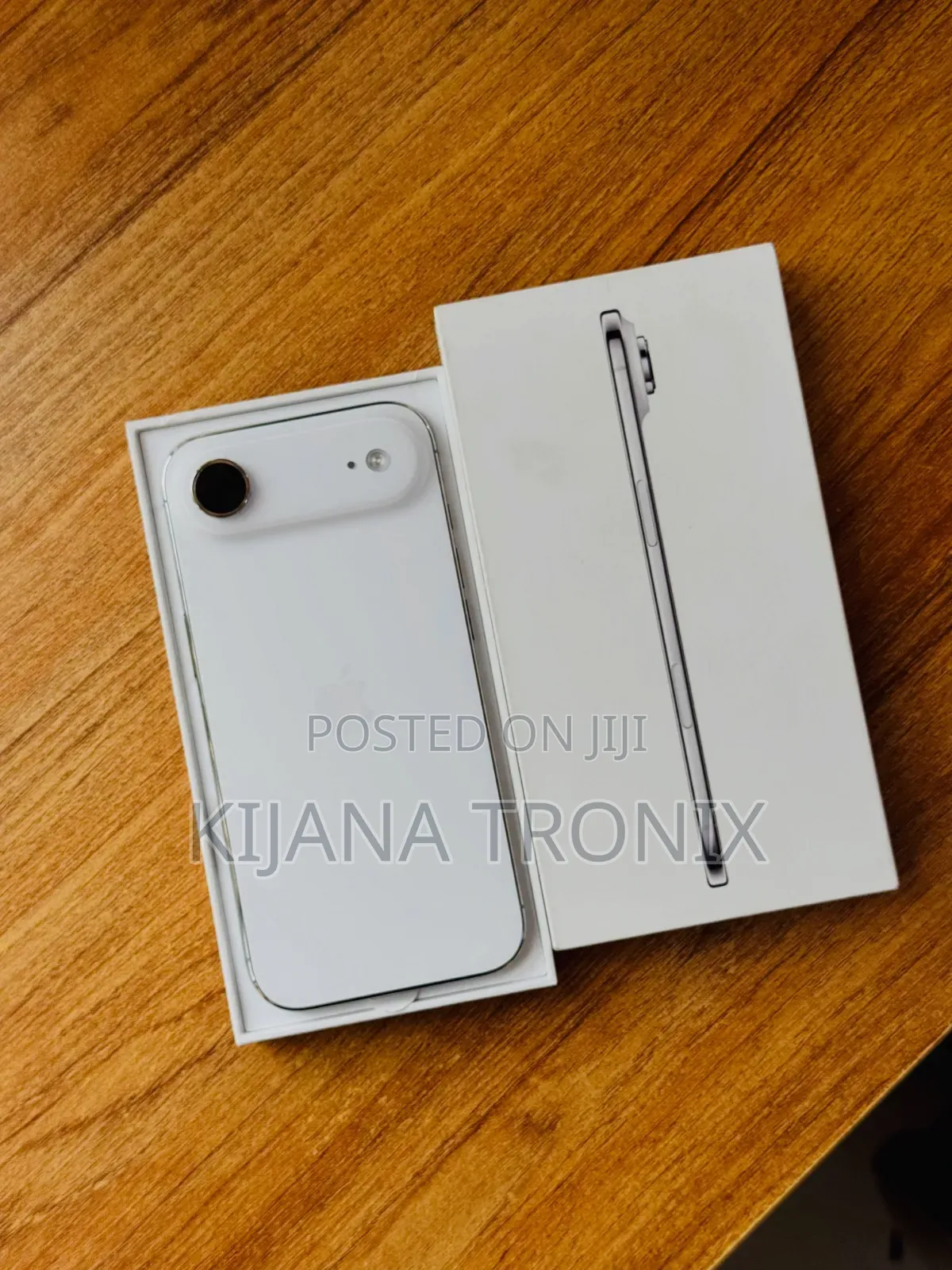New Apple iPhone Air 256 GB Silver