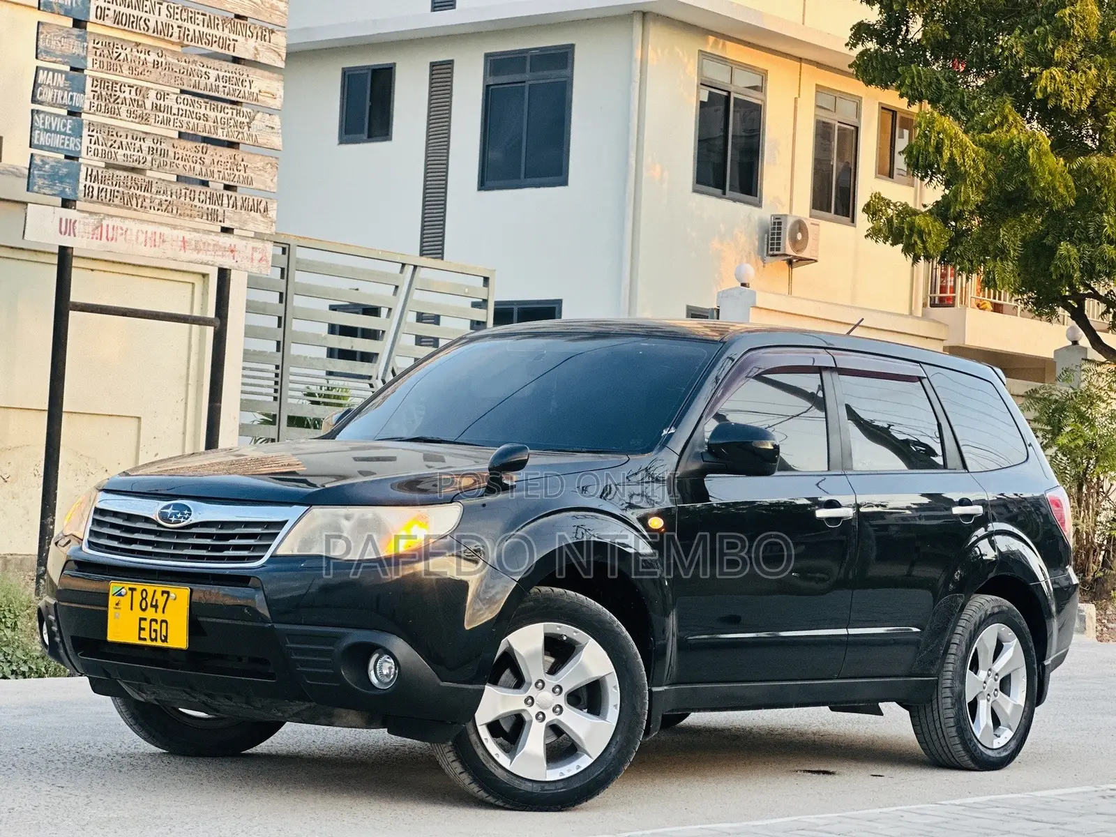 Subaru Forester 2010 Black