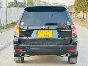 Subaru Forester 2010 Black