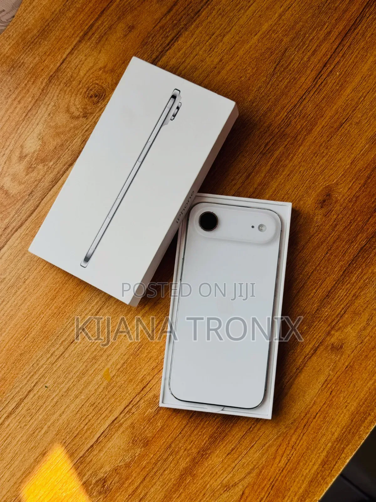 New Apple iPhone Air 256 GB Silver
