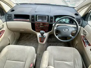 Toyota Corolla Spacio 2004 White